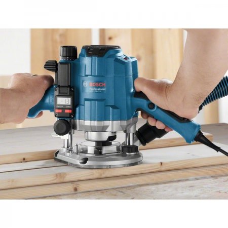 Bosch GOF 1250 LCE handöverfräs