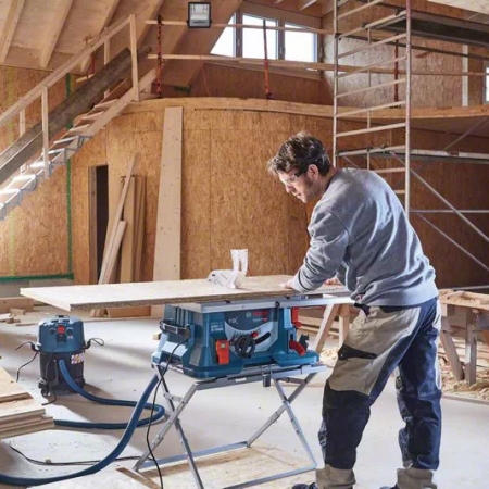 Bordsåg Bosch GTS 635-216 med stativ