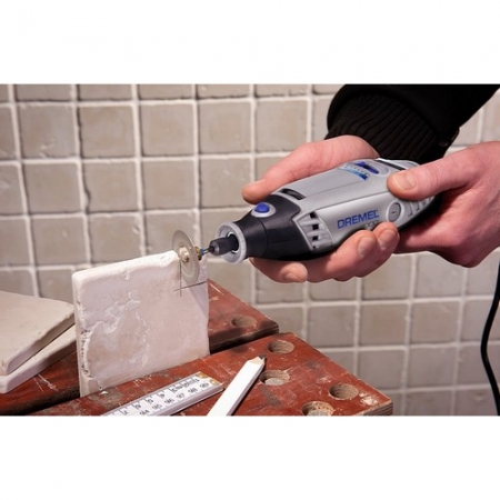 Dremel 3000-5 med 5 tillbehör